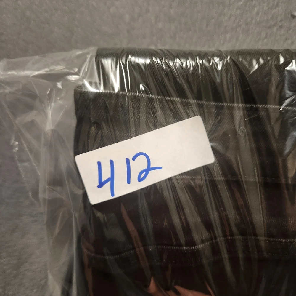 Regal Exchange Size 32x32 Black